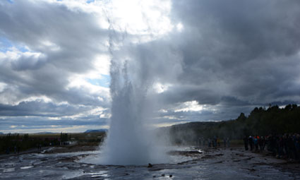 Geology tours featuring geysers